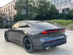 2022 Changan UNI-V 1.5T — фото 6