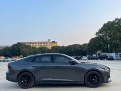 2022 Changan UNI-V 1.5T — фото 7