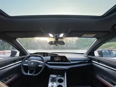 2022 Changan UNI-V 1.5T — фото 15