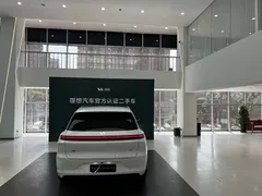 2025 Li Auto L6 Pro, белый — фото 4