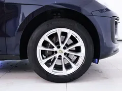 2022 Porsche Macan 2.0T, синий — фото 6