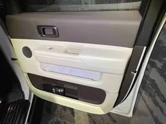 2024 Li Auto MEGA Ultra, белый — фото 5