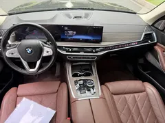 2023 BMW X7 xDrive40i, чёрный — фото 10
