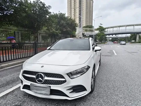 2021 Mercedes-Benz A-Class A 180 L