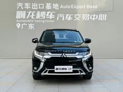 2021 Mitsubishi Outlander 2.4L 4WD 7, чёрный — фото 2