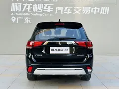 2021 Mitsubishi Outlander 2.4L 4WD 7, чёрный — фото 5