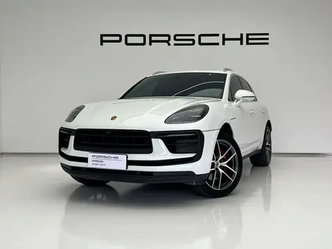 2023 Porsche Macan S 2.9T