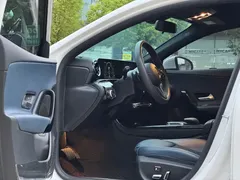 2022 Mercedes-Benz A-Class A 180 L, белый — фото 7