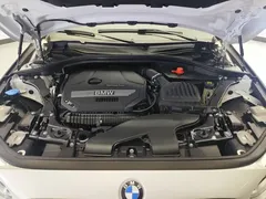 2021 BMW 1 Series 1 125i M, белый — фото 10