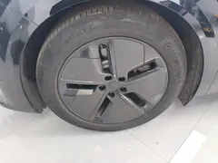 2025 Li Auto i8 Standard, чёрный — фото 23