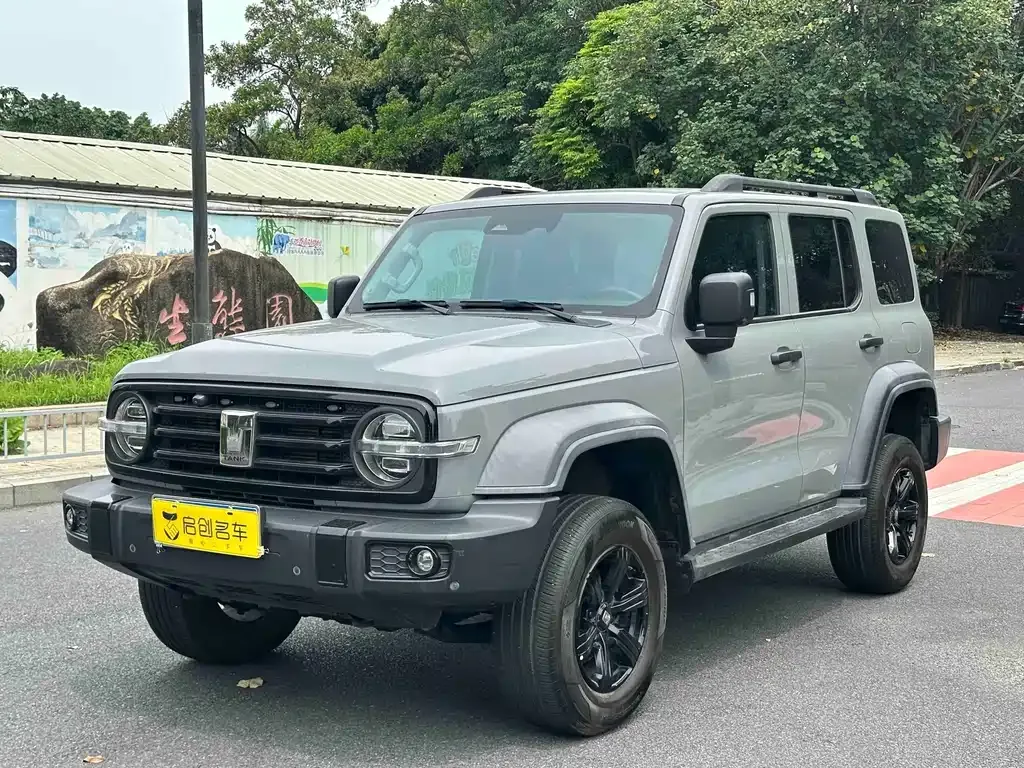 2021 Tank 300 Off-road 2.0T Challenger