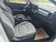 2023 Kia Cerato 1.5L CVT Luxury, белый — фото 8