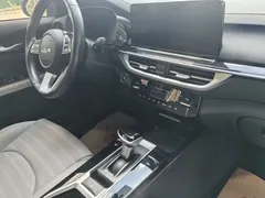2023 Kia Cerato 1.5L CVT Luxury, белый — фото 10