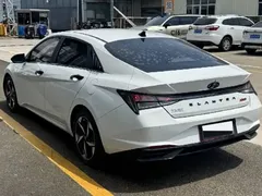 2022 Hyundai Elantra 1.5L CVT GLX Elite, белый — фото 9