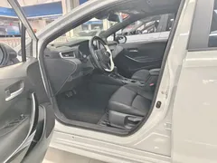 2021 Toyota Levin Hybrid 1.8H E-CVT Sport, белый — фото 4