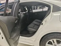 2021 Toyota Levin Hybrid 1.8H E-CVT Sport, белый — фото 8