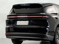 2025 Li Auto i8, чёрный — фото 7
