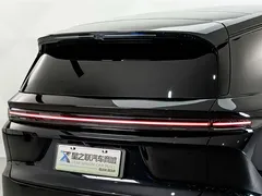 2025 Li Auto i8, чёрный — фото 8
