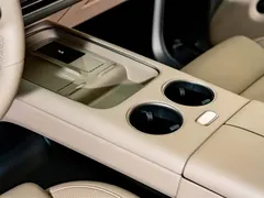 2025 Li Auto i8, чёрный — фото 13