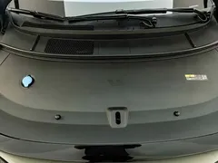 2025 Li Auto i8, чёрный — фото 27
