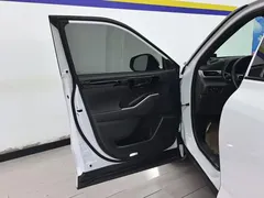 2021 Toyota Crown Kluger 2.5L HEV 4WD Elite, белый — фото 7