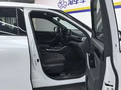 2021 Toyota Crown Kluger 2.5L HEV 4WD Elite, белый — фото 8