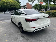 2021 Nissan Sylphy 1.6L XL CVT, белый — фото 5