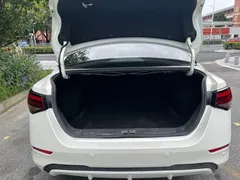 2021 Nissan Sylphy 1.6L XL CVT, белый — фото 16