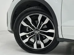 2021 Volkswagen T-Roc 280TSI DSG 2WD R-Line Pro, белый — фото 11