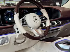 2021 Mercedes-Benz Maybach GLS 600 4MATIC, чёрный — фото 5