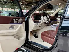 2021 Mercedes-Benz Maybach GLS 600 4MATIC, чёрный — фото 9