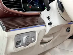 2021 Mercedes-Benz Maybach GLS 600 4MATIC, чёрный — фото 12