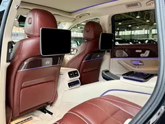 2021 Mercedes-Benz Maybach GLS 600 4MATIC, чёрный — фото 23