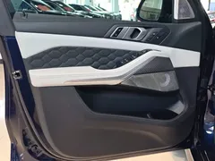 2022 BMW X5 M, синий — фото 30