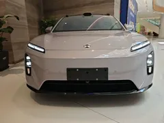 2025 Nio ET5 75kWh — фото 3
