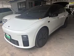 2025 Li Auto i6 2WD, белый — фото 1