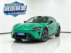 2025 Xiaomi YU7, зелёный — фото 1