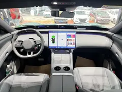 2025 Xiaomi YU7, зелёный — фото 11