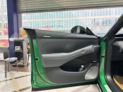 2025 Xiaomi YU7, зелёный — фото 12