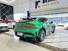 2025 Xiaomi YU7, зелёный — фото 14