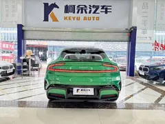 2025 Xiaomi YU7, зелёный — фото 15