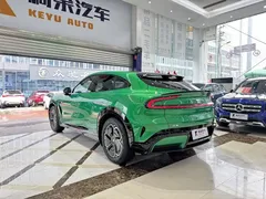 2025 Xiaomi YU7, зелёный — фото 16