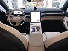 2023 Nio EC7 75kWh, синий — фото 10