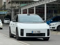 2025 Li Auto i6 2WD, белый — фото 3