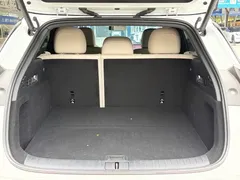 2025 Li Auto i6 2WD, белый — фото 16