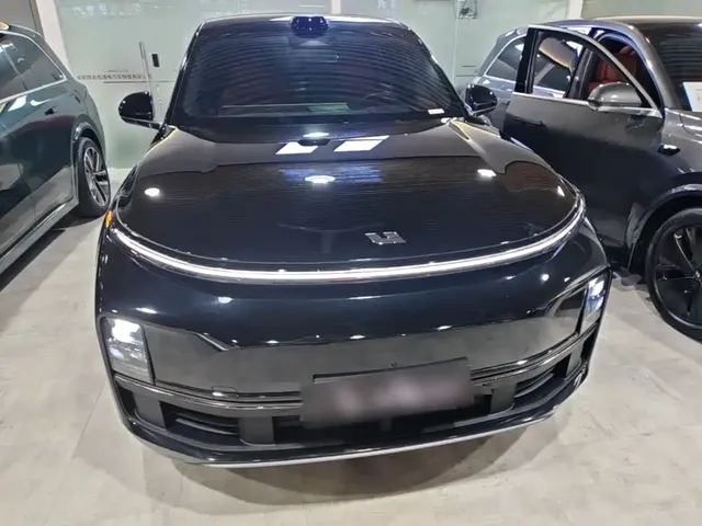 2024 Li Auto L8