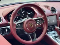 2022 Porsche 718 Cayman 2.0T — фото 8
