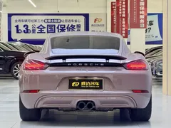 2022 Porsche 718 Cayman 2.0T — фото 11