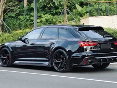 2022 Audi RS 6 4.0T Avant, чёрный — фото 3