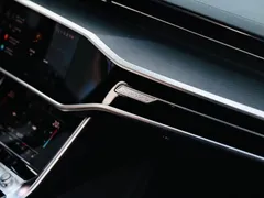 2022 Audi RS 6 4.0T Avant, чёрный — фото 15
